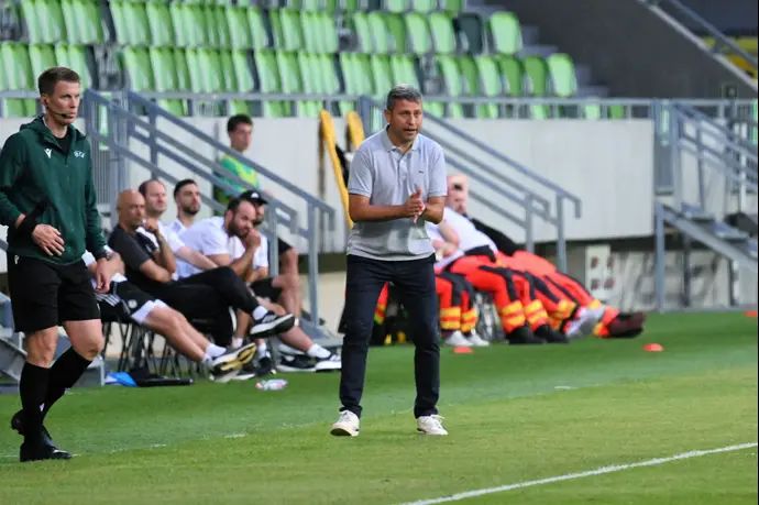 דייגו פלורס מאמן מכבי חיפה