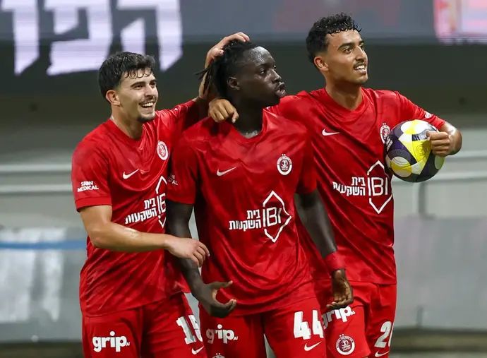 דניאל דאפה, חלוץ הפועל תל אביב