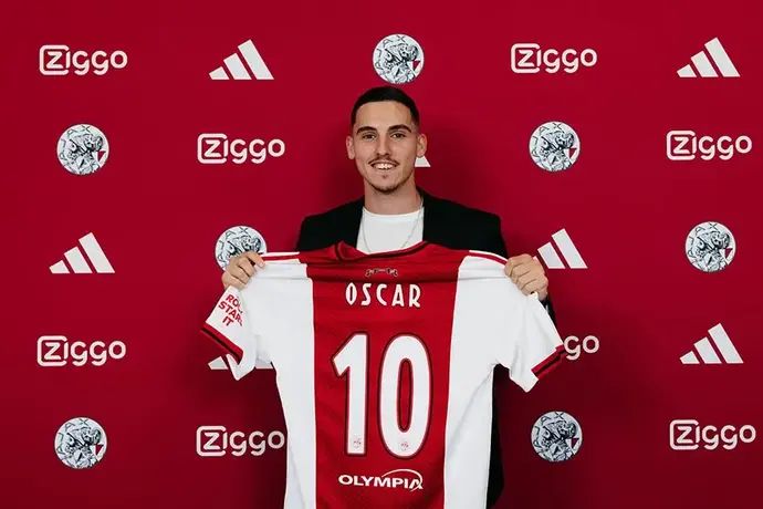 אוסקר גלוך, אייאקס