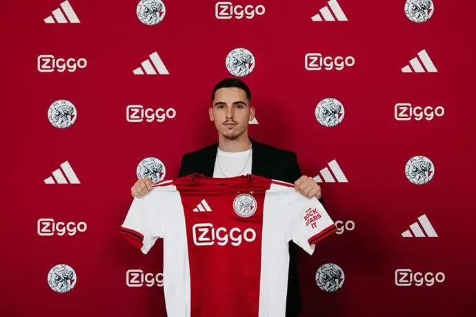 אוסקר גלוך, אייאקס