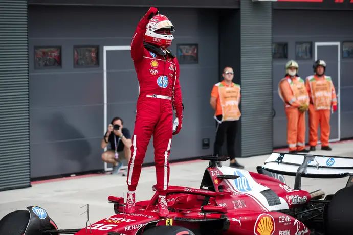 שרל לקלר חוגג פול פוזישן ראשון העונה, 37 בקריירה בהונגרורינג