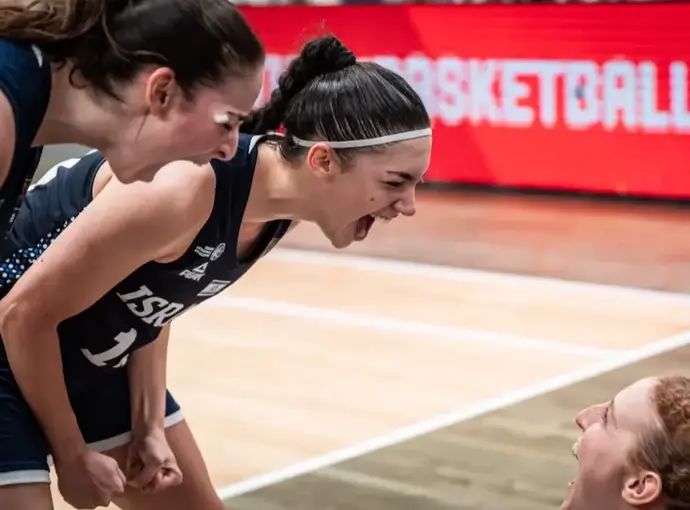 שחקנית נבחרת העתודה גל רביב