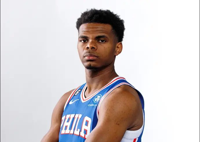 מייקל פוסטר ג'וניור, פילדלפיה סיקסרס