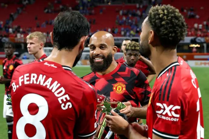 בריאן אמבומו, ברונו פרננדש, מתאוס קוניה, שחקני מננצ'סטר יונייטד