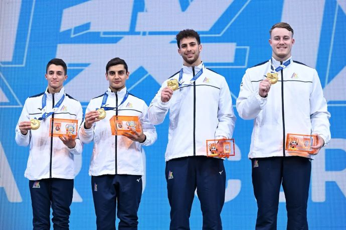 נבחרת האקרובטיקה של ישראל עם מדליות הזהב, משחקי העולם