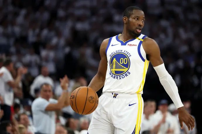 שחקן גולדן סטייט ווריירס ג'ונתן קומינגה