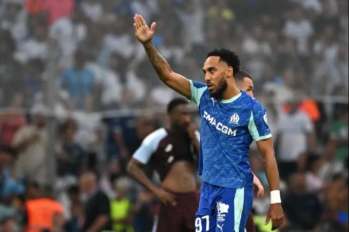 פייר אמריק אובמיאנג שחקן מארסיי