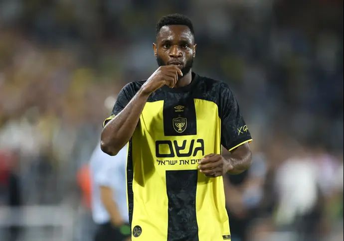 ג'ונבוסקו קאלו שחקן בית