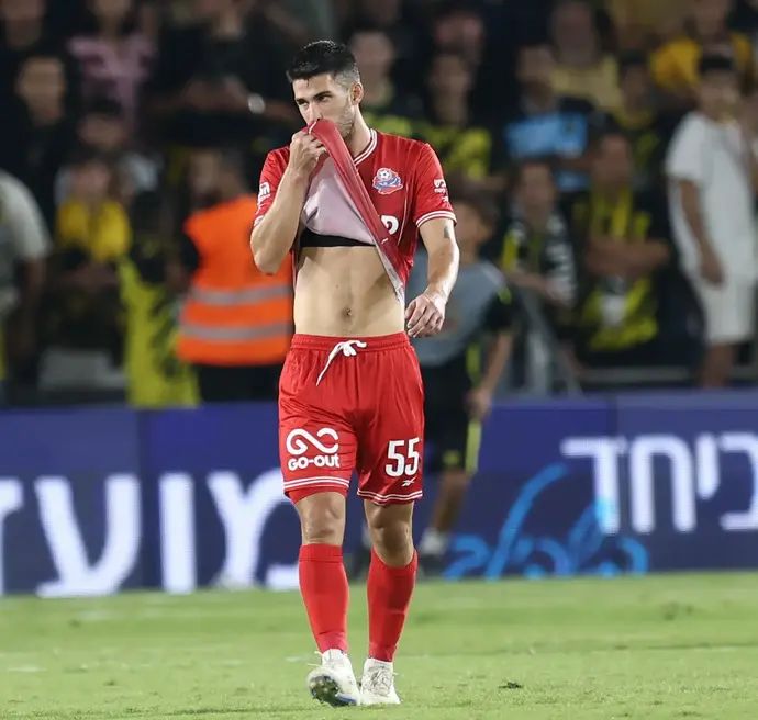 נאור סבג שחקן הפועל חיפה מאוכזב