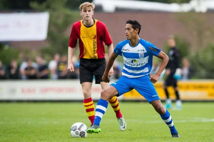 טיג'אני ריינדרס במדי זוולה, יולי 2017