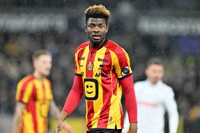 עזיז וואטרה, שחקן מכלן