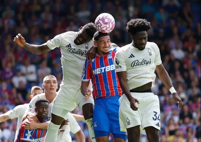 בלם קריסטל פאלאס, מקסנס לקרואה