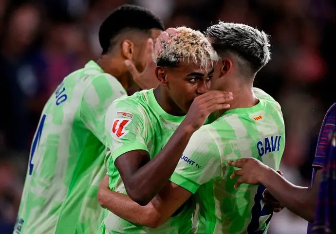 לאמין ימאל, שחקן ברצלונה