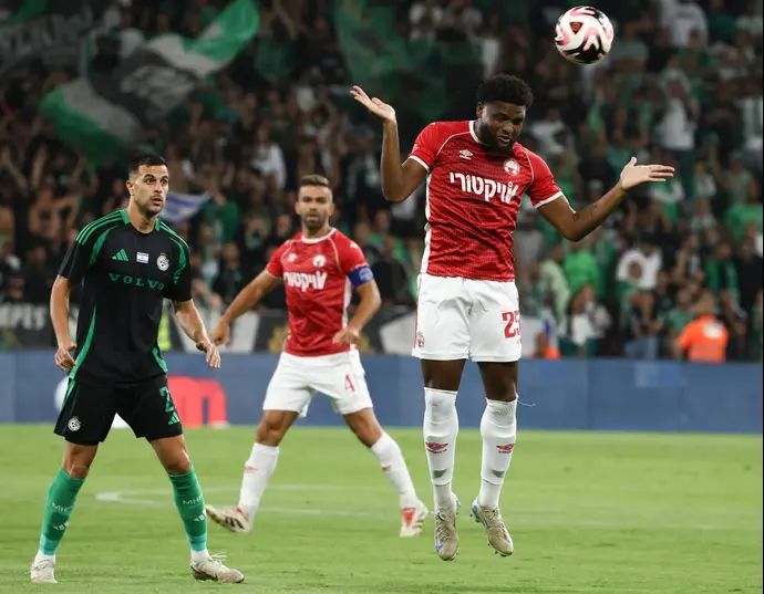 לוקאס ונטורה, הפועל באר שבע לצד דין דוד, מכבי חיפה