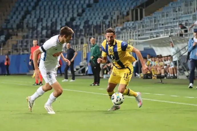 שחקן מכבי תל אביב, שגיב יחזקאל