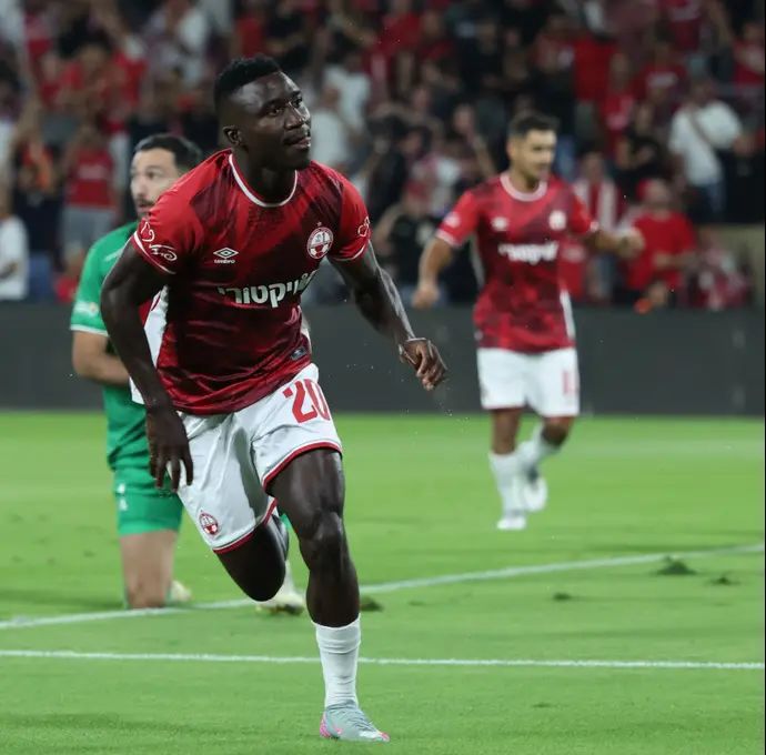 קינגס קאנגווה שחקן הפועל באר שבע חוגג שער