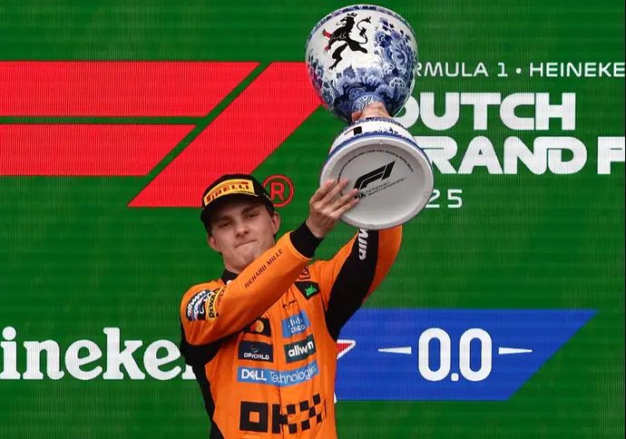 אוסקר פיאסטרי נהג קבוצת מקלארן, מנצח הגרנד פרי ההולנדי של פורמולה 1