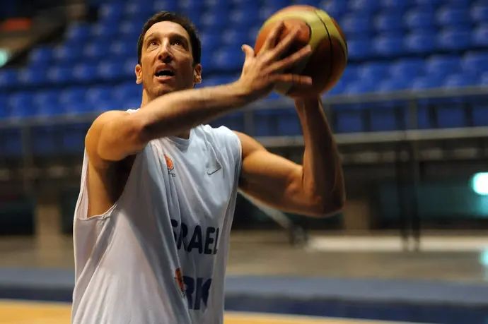 שחקן נבחרת ישראל יניב גרין