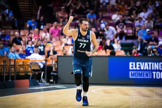 שחקן נבחרת סלובניה, לוקה דונצ'יץ'