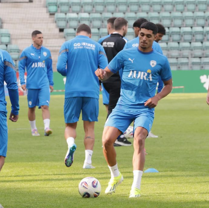 ענאן חלאילי באימון נבחרת ישראל