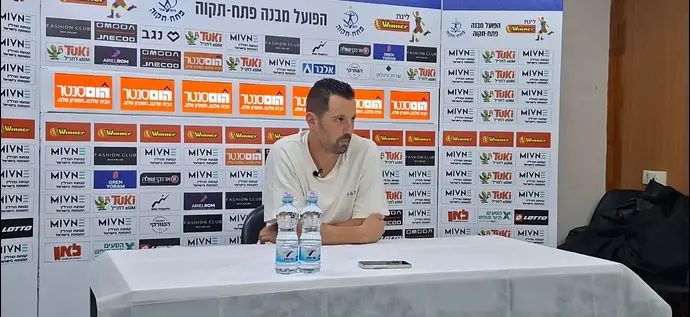 עומר פרץ, מאמן הפועל פתח תקוה