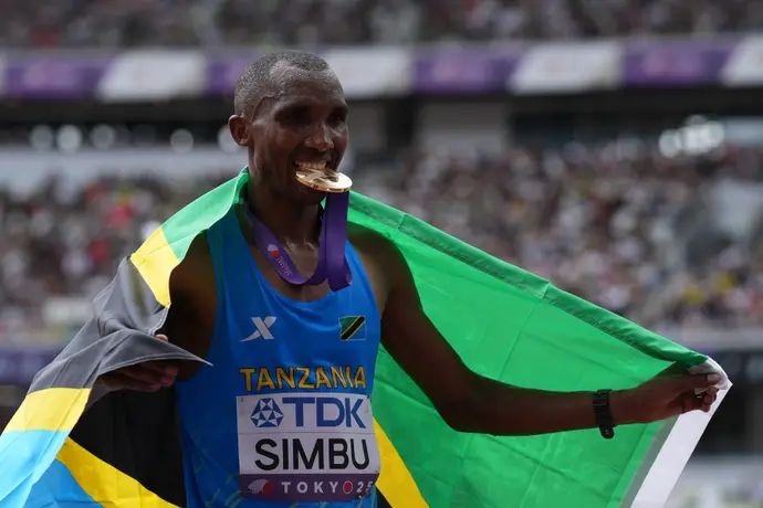 רץ המרתון הטנזני אלפונס פליקס סימבו
