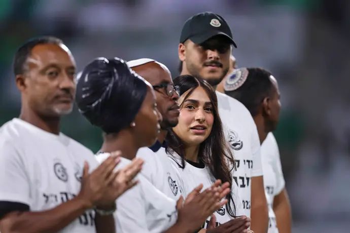 משפחתו של גדי קינדה בטקס לזכרו