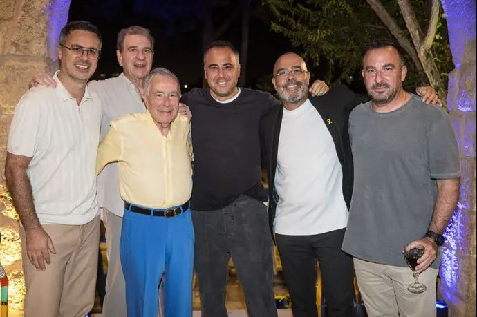 מימין לשמאל: שי רקנאטי, אבי בן טל, עדי פדרמן, שמעון מזרחי, אודי רקנאטי, דני פדרמן