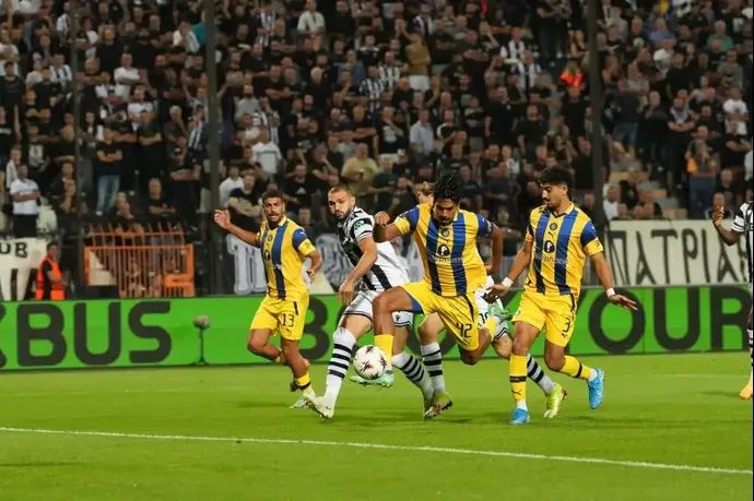 דור פרץ לצד רוי רביבו, מכבי תל אביב