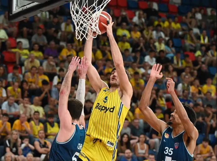 רומן סורקין, מכבי תל אביב