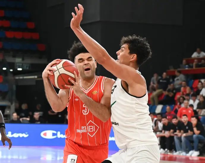 שחקן הפועל תל אביב אלייז'ה בריאנט