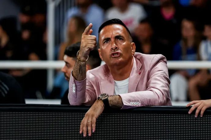 נשיא טראפני שארק האיטלקית, ולריו אנטוניני