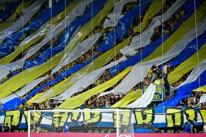 תפאורה של אוהדי מכבי תל אביב