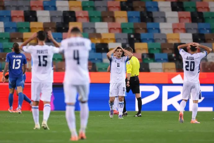 אוסקר גלוך שחקן נבחרת ישראל מאוכזב