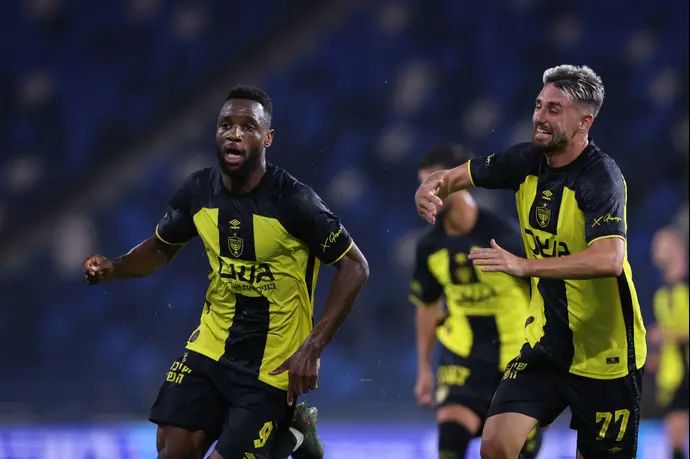 ג'ונבוסקו קאלו, בית