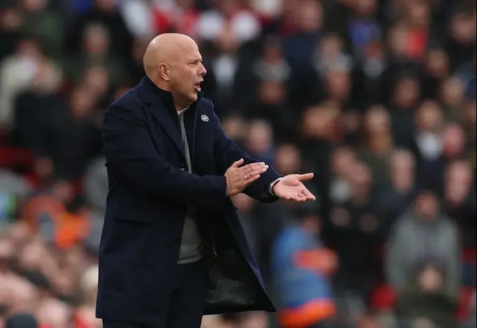 ארנה סלוט מאמן ליברפול