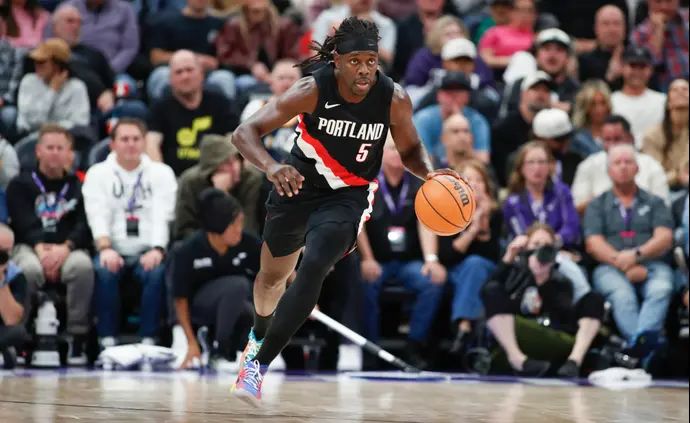 ג'רו הולידיי, פורטלנד בלייזרס