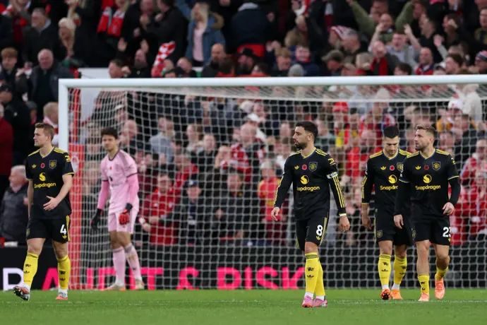 ברונו פרננדש ושחקני מנצ'סטר יונייטד מאוכזבים