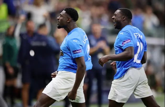 דריק לוקאסן, בלם פאפוס