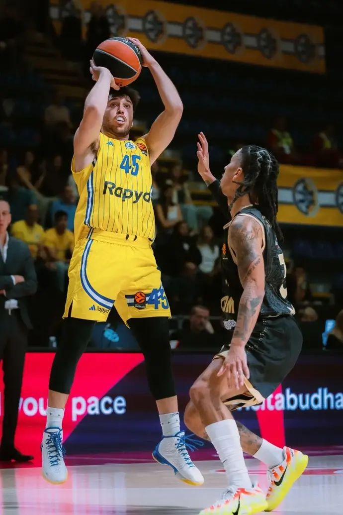 שחקן מכבי תל אביב תמיר בלאט