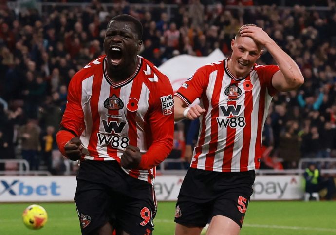 בריאן ברובי חוגג שער לזכות סנדרלנד