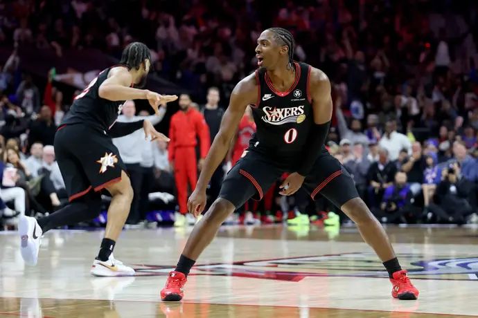 טייריס מקסי, פילדלפיה סיקסרס