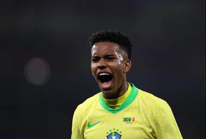 אסטבאו, שחקן נבחרת ברזיל