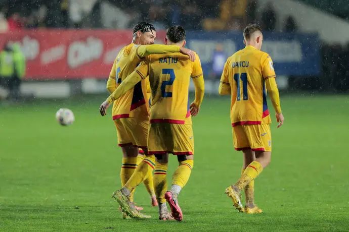 שחקני נבחרת רומניה, אנדריי ראציו, ליסב עיסאת