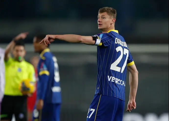 פאבל דוידוביץ' במדי ורונה