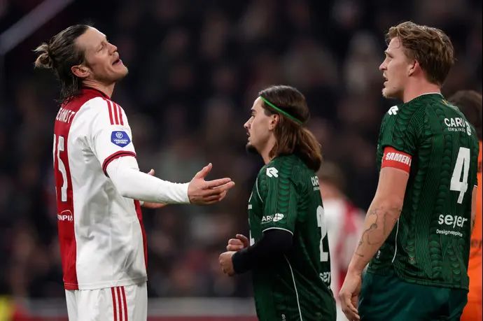 שחקן אייאקס, ואוט וחהורסט