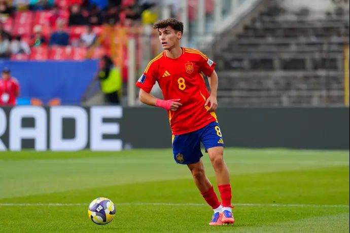 שחקן הנבחרת הצעירה של ספרד רודריגו מנדוסה