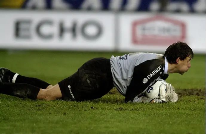 גנאדי טומילוביץ' במדי אנטוורפן ב-2003