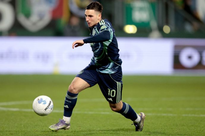 אוסקר גלוך שחקן אייאקס