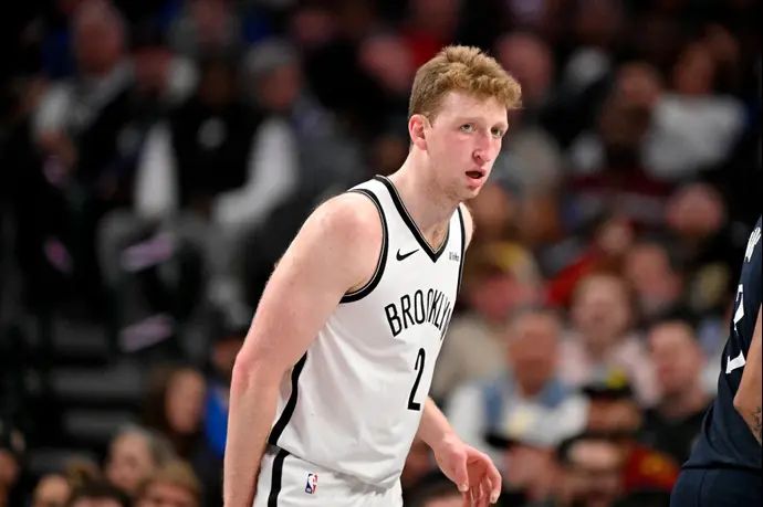 שחקן ברוקלין נטס דני וולף